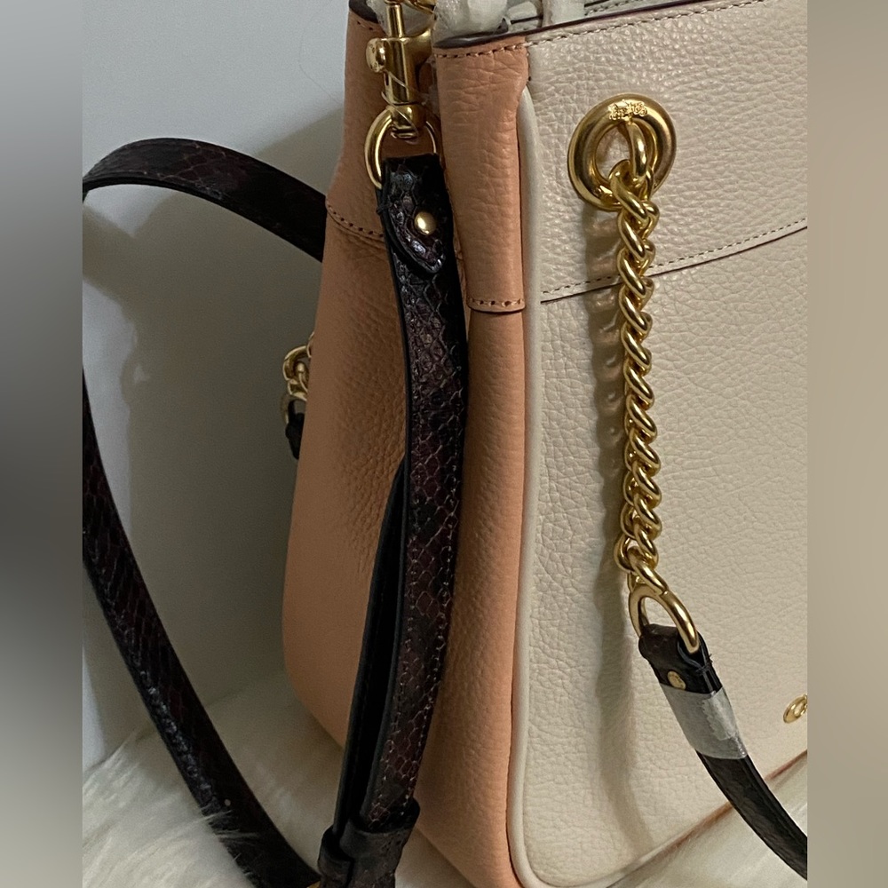 NWT Coach Two Way Shoulder Bag - Picture 5 of 11